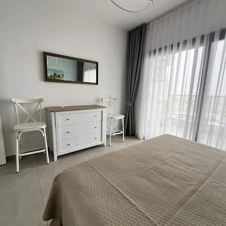 Cozy At Caesar By The Sea * Aglantzia