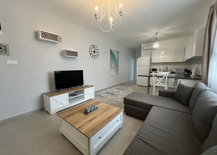 Cozy At Caesar By The Sea *